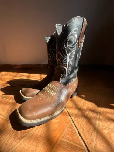 Bota Cano Alto Masculina