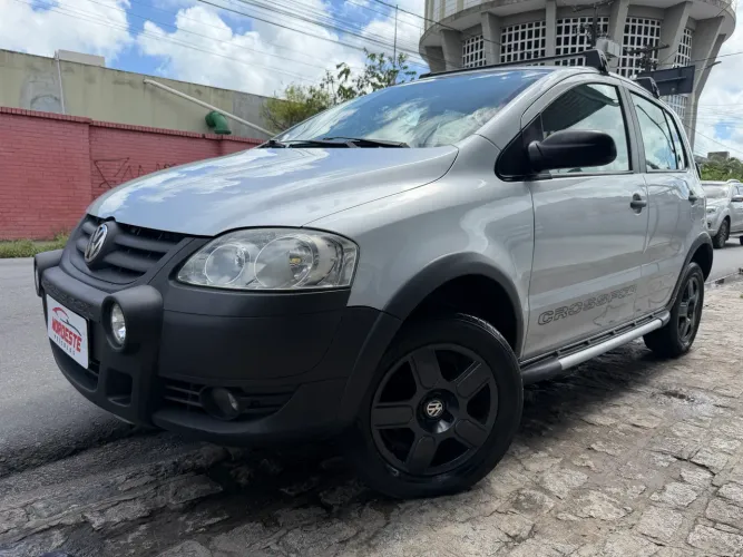 Volkswagen Crossfox 1.6 MI Total Flex 8V 5P 2008