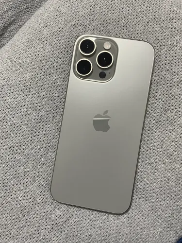 iPhone 16 Pro Max Impecável