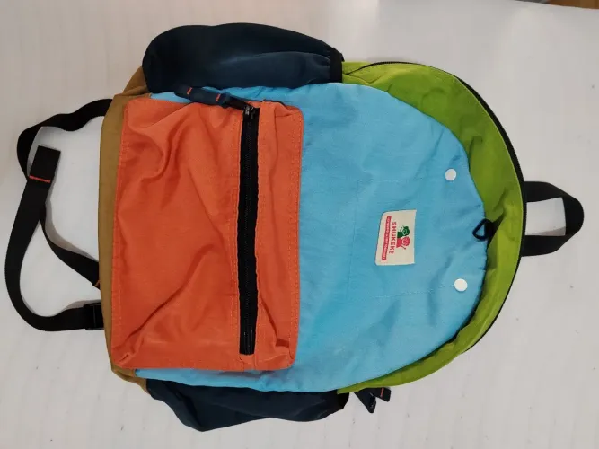 Mochila infantil colorida