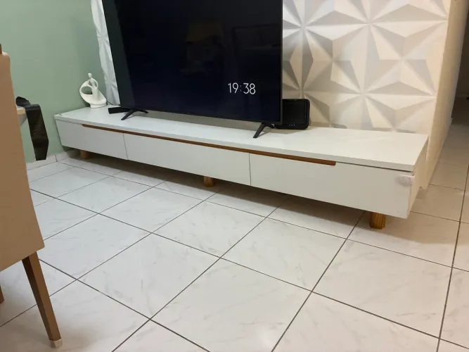 Rack madeira - Moderno