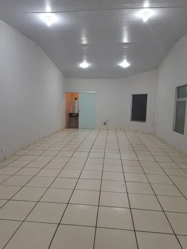 ? Ponto Comercial 56m² Bem Localizado - R$ 1.200 ?