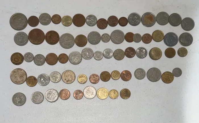 Moedas antigas de outros países