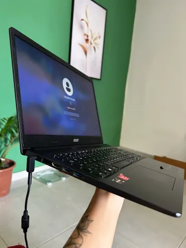 Notebook Acer Aspire 3 Ryzen 5, 12GB RAM, 1TB, Windows 11