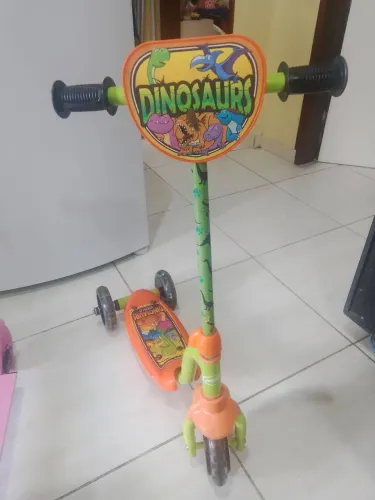 Vendo patinete de menino e de menina