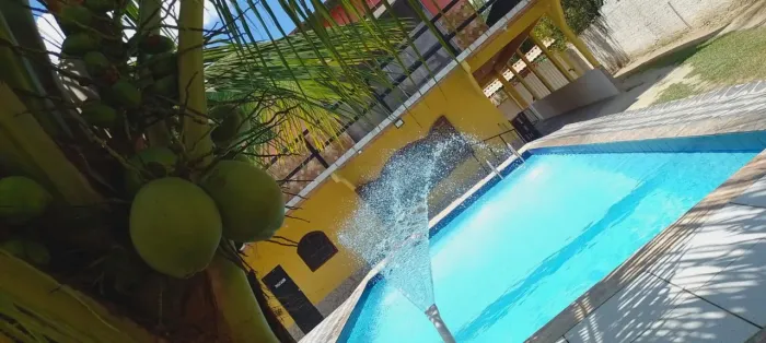 Aluguel casa com piscina em GUAPIMIRIM