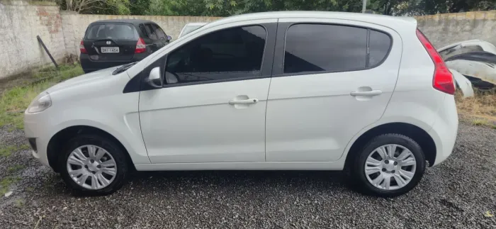 Fiat Palio Attractive 1.0 EVO Fire Flex 8V 5P 2016