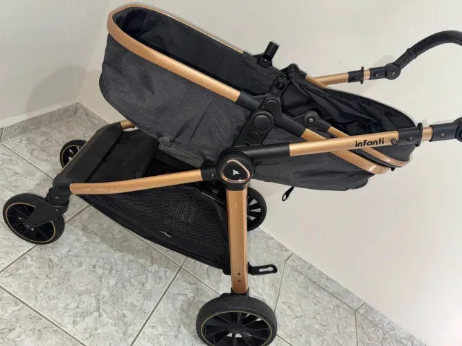 Carrinho de passeio infanti Romanzo