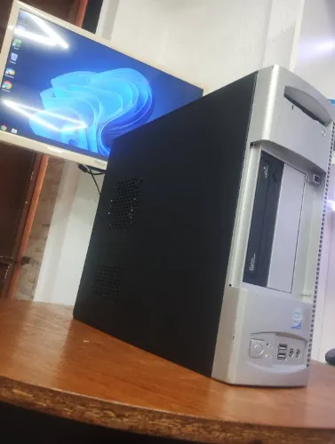 Computador Dual Core 4GB HD 160GB Windows 10 Pacote Office Perfeito Rapido sem Detalhes