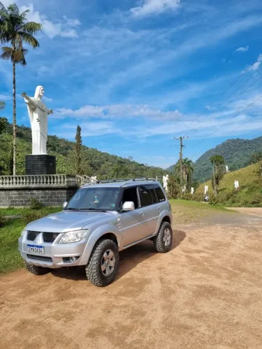 Mitsubishi Pajero TR4 2.0/ 2.0 Flex 16V 4X4 Mec. 2010