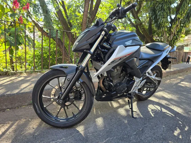CB300F CBS 2026