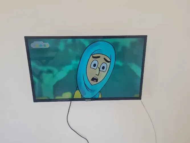 Smart TV 32" Semp Android TV - Pouquíssimo Uso / Estado de Nova