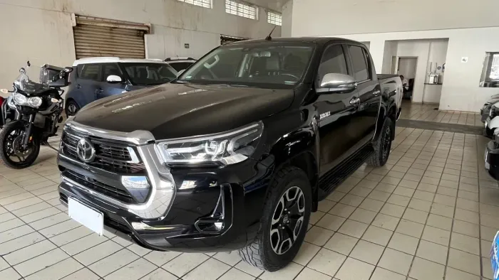 Toyota Hilux CD SRX 4X4 2.8 TDI 16V Diesel Aut. 2022