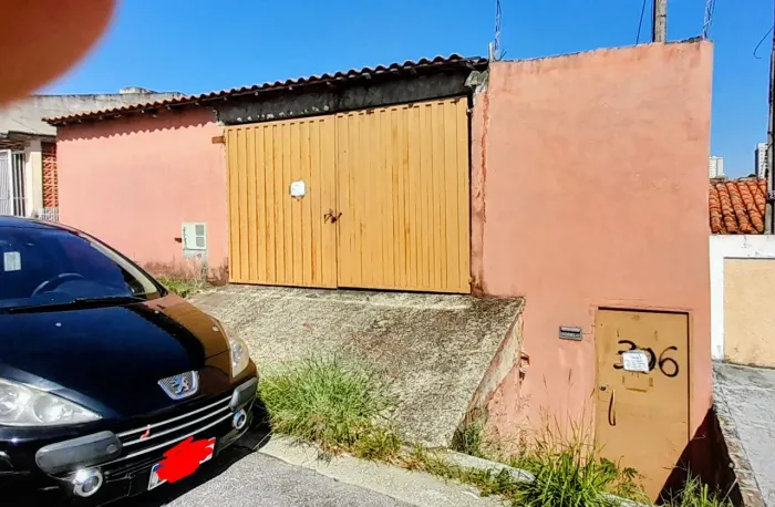 Casa zona leste escriturada 250m²