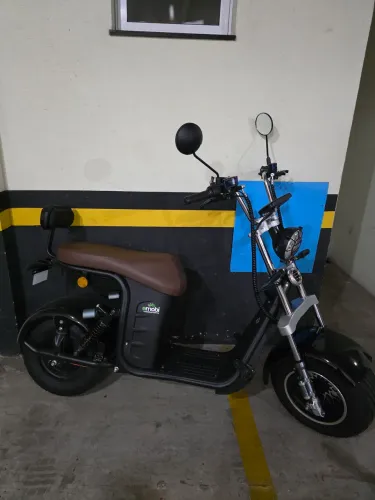 Scooter Elétrica Novíssima!