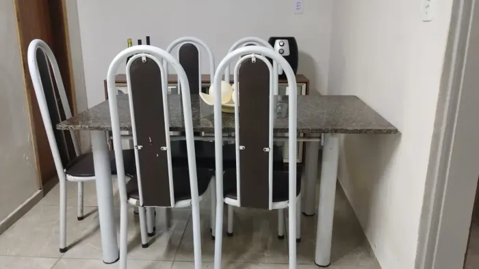 Mesa 6 cadeiras granito 