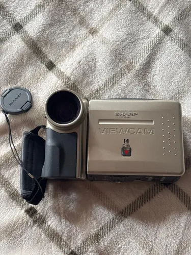 Filmadora Sharp Viewcam VL-E680 Video8 - Anos 90 - Com Carregador Original