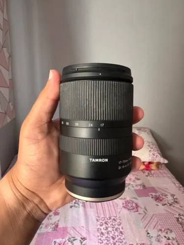 LENTE 17/70 SONY