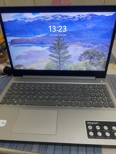 Notebook Lenovo IdeaPad 3i - Intel / 4GB RAM / SSD 128GB - Perfeito Estado!