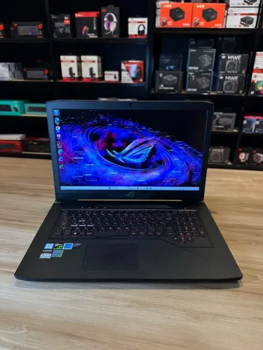Notebook Gamer ASUS ROG Strix GL703V i7-7700HQ, 16GB, SSD 256GB, GTX 1060 3GB, 17,3? 120Hz