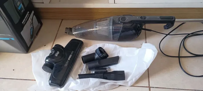 Vendo aspirador de pó pouco uso