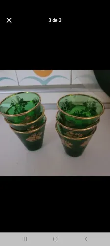 Jogo de 6 copos copinhos perfeito para servir saquê, licor, conhaque e outras bebidas. ___
