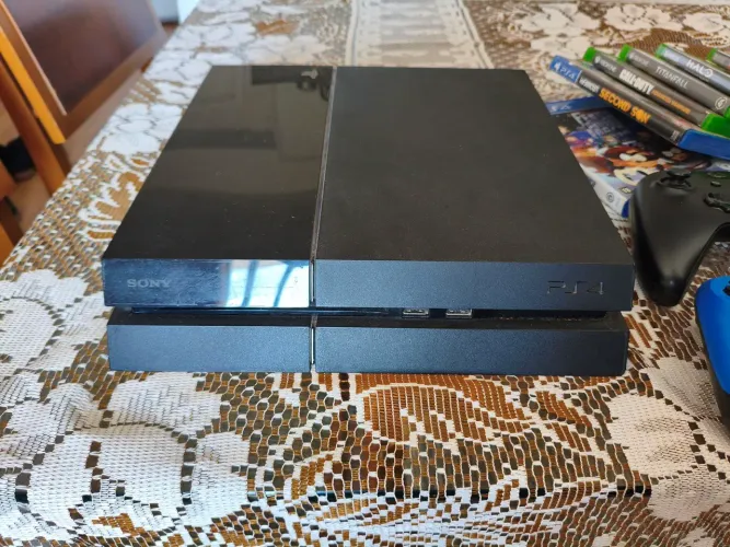 Ps4 + Xbox One com R$250,00 de desconto + Controles Xbox e Playstation adicionais