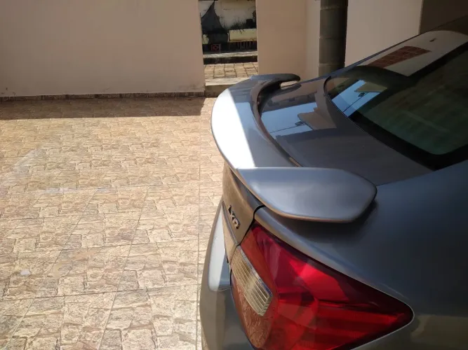 Vendo spoiler de carro Civic g9 