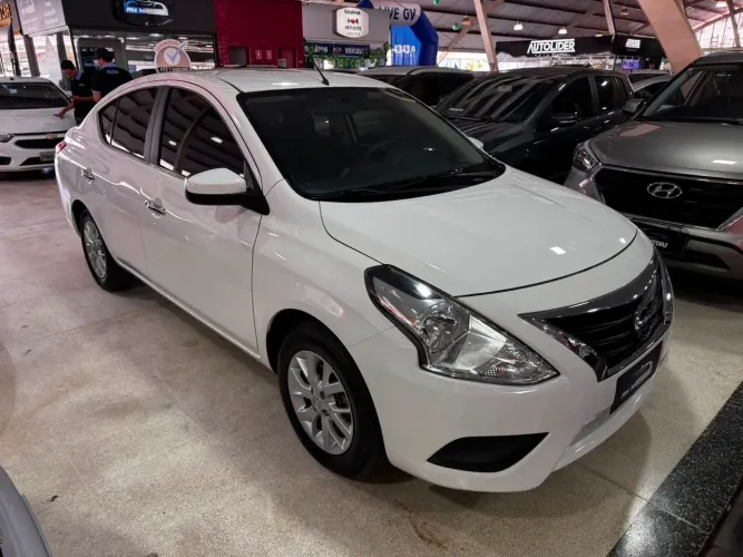 Nissan Versa SV 1.6 16V Flexstart 4P Aut. 2018
