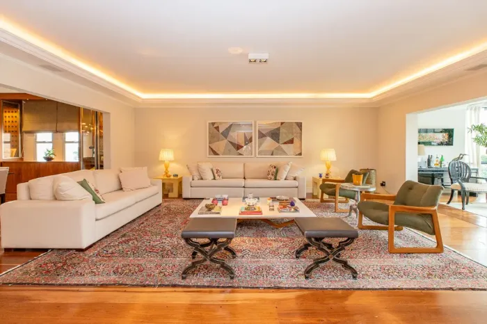 Apartamento à venda no Condomínio Sabiá em Indianópolis em São Paulo - SP