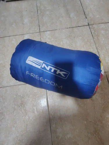 Vendo saco de dormir de acampar
