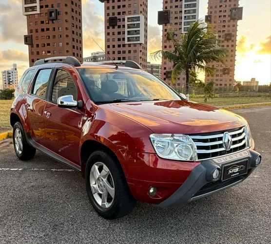 Renault Duster Dynamique 2.0 Hi-flex 16V Aut. 2015