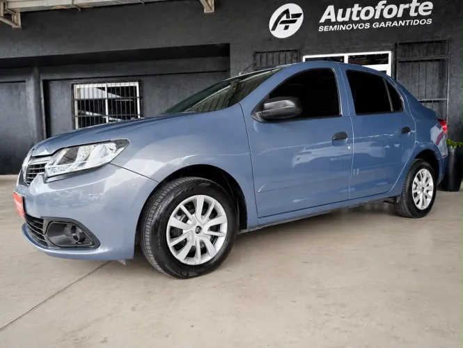 Renault Logan Authentique Hi-flex 1.0 16V 4P 2018