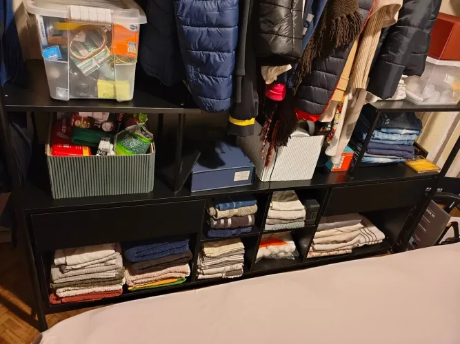 "Guarda-roupa Closet Industrial Preto com Gavetas e Prateleiras - Excelente Estado"