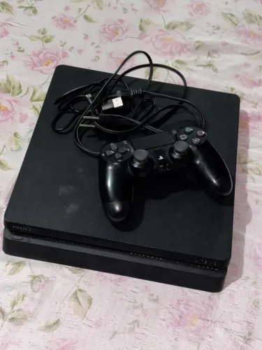 Ps4 slim 500 gb