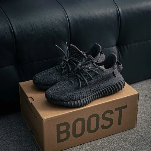 Yeezy Boost 350 V2