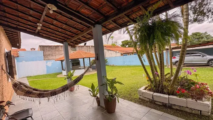 Casa com 3 quartos à venda, 222 m² por R$ 1.350.000 - Bairro Itapema - Guararema/São Paulo