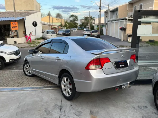 Vendo ou troco aerofólio original Civic g9 