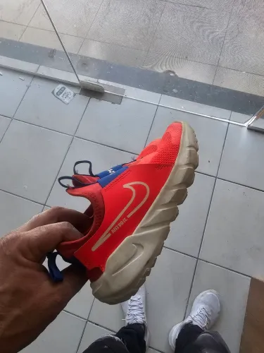 Tenis 