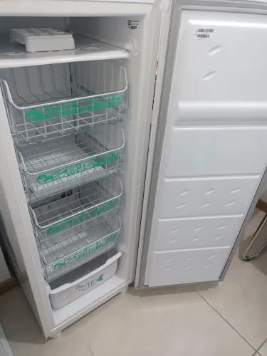 Freezer Vertical Consul 121 Litros CVU18 Branco 220V