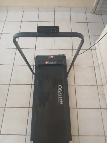 ESTEIRA DE EXERCÍCIOS 