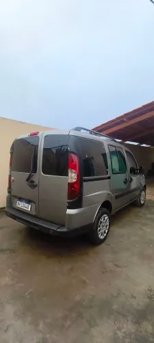 Fiat Doblo ELX 1.4 MPI Fire Flex 8V 4P 2011