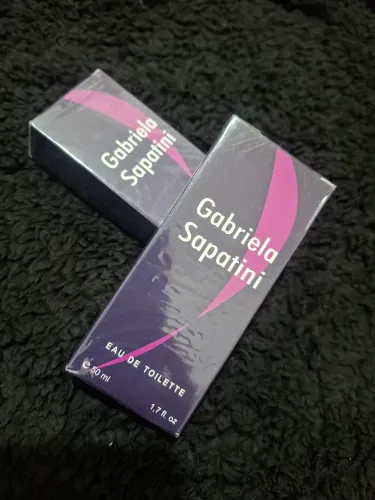 PERFUME À VENDA!
