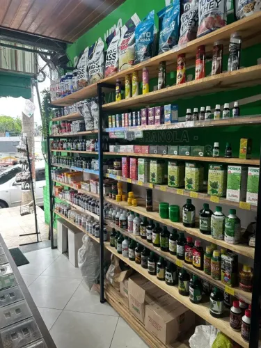 Prateleiras para comércio