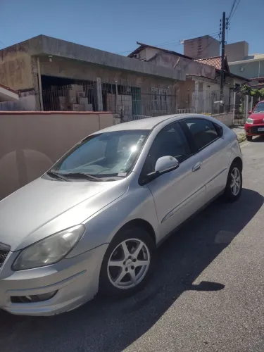 Chery Cielo 1.6 16V 119cv 5P 2010
