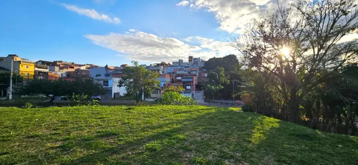 Terreno com 260m2 a venda - Parque Rodrigo Barreto - Arujá-SP