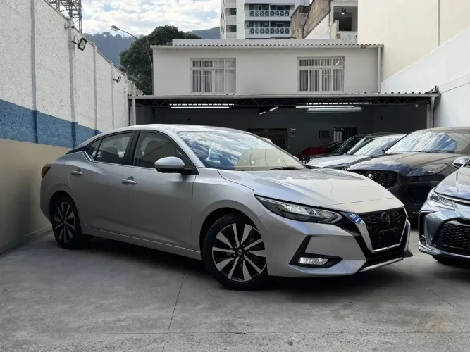 Nissan Sentra Exclu. Int. Premium 2.0 16V Aut. 2023