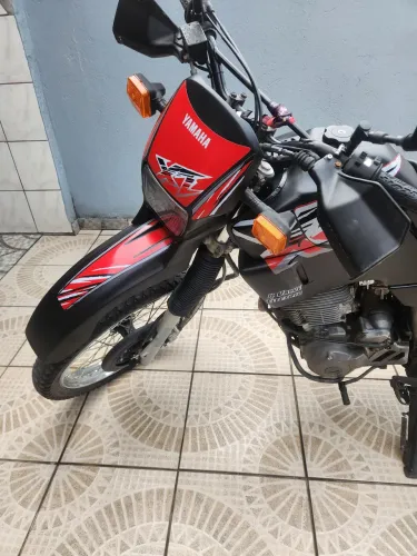 Xt 600 ano 95 Preta