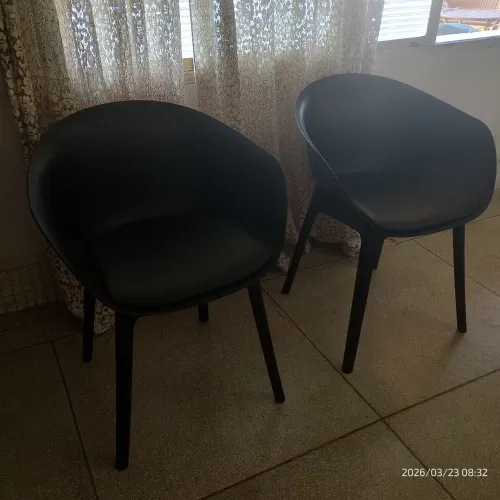 2 POLTRONAS 