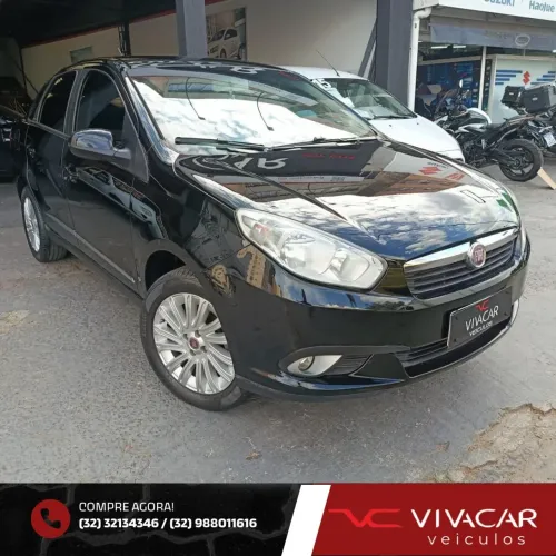 Fiat Grand Siena Essence 1.6 Flex 16V 2013